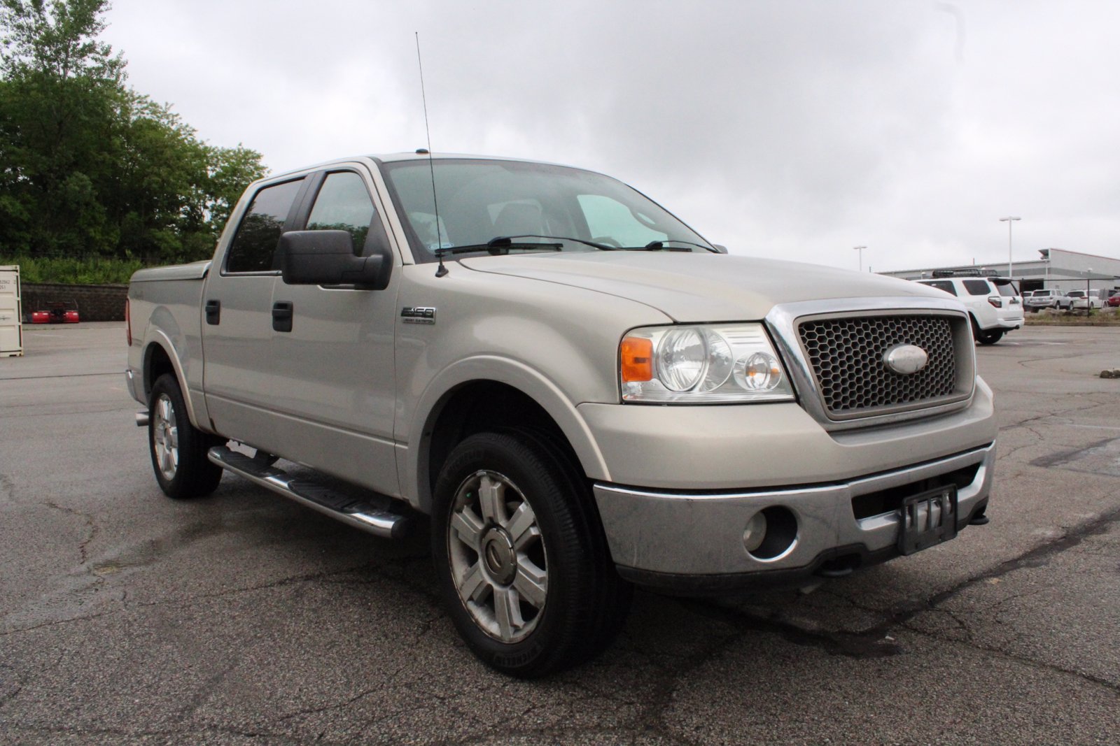 Pre-Owned 2006 Ford F-150 Lariat Crew Cab Pickup in St. Peters #T34918B