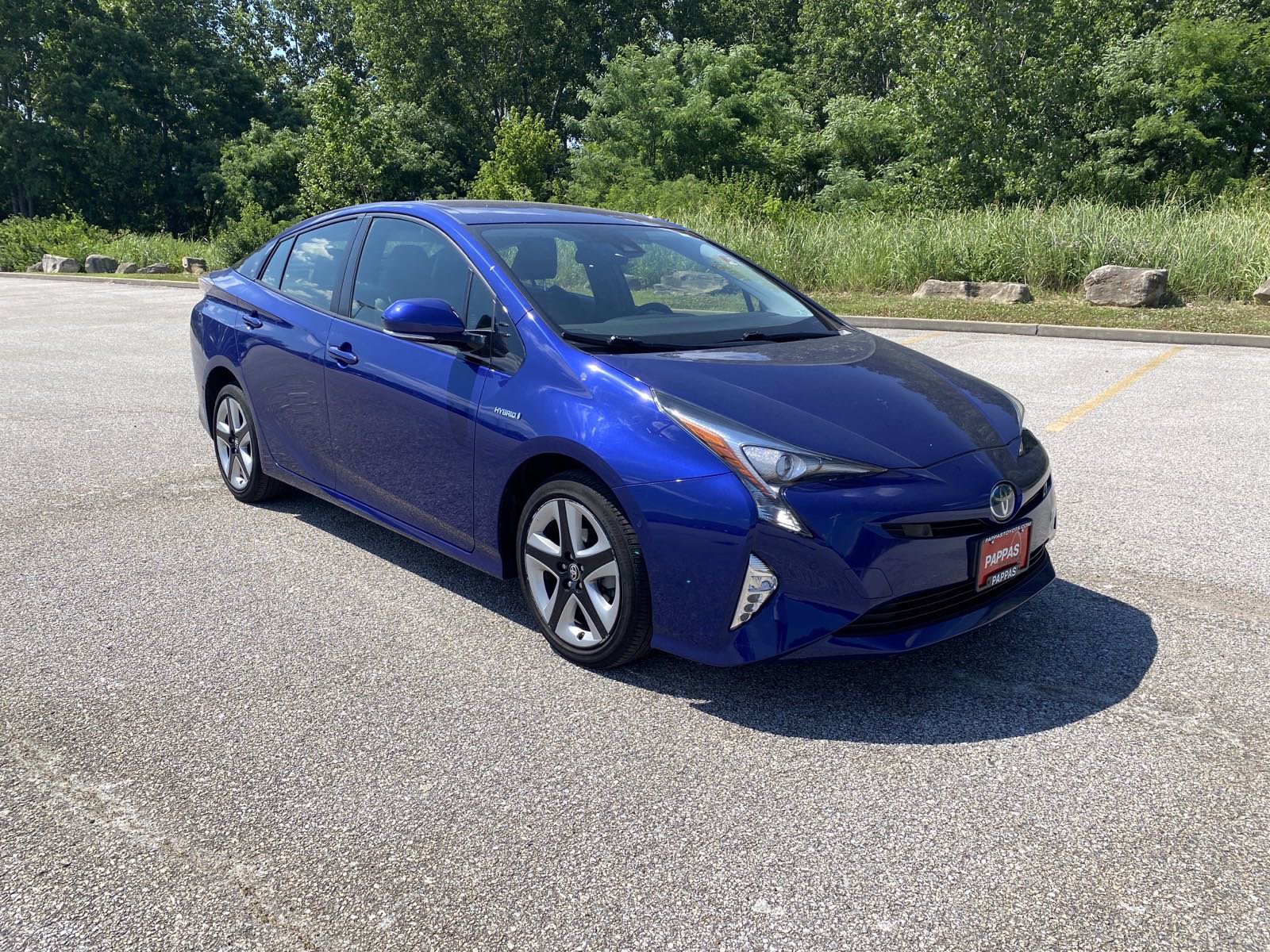 Pre-Owned 2017 Toyota Prius Three Touring Hatchback In St. Peters # ...